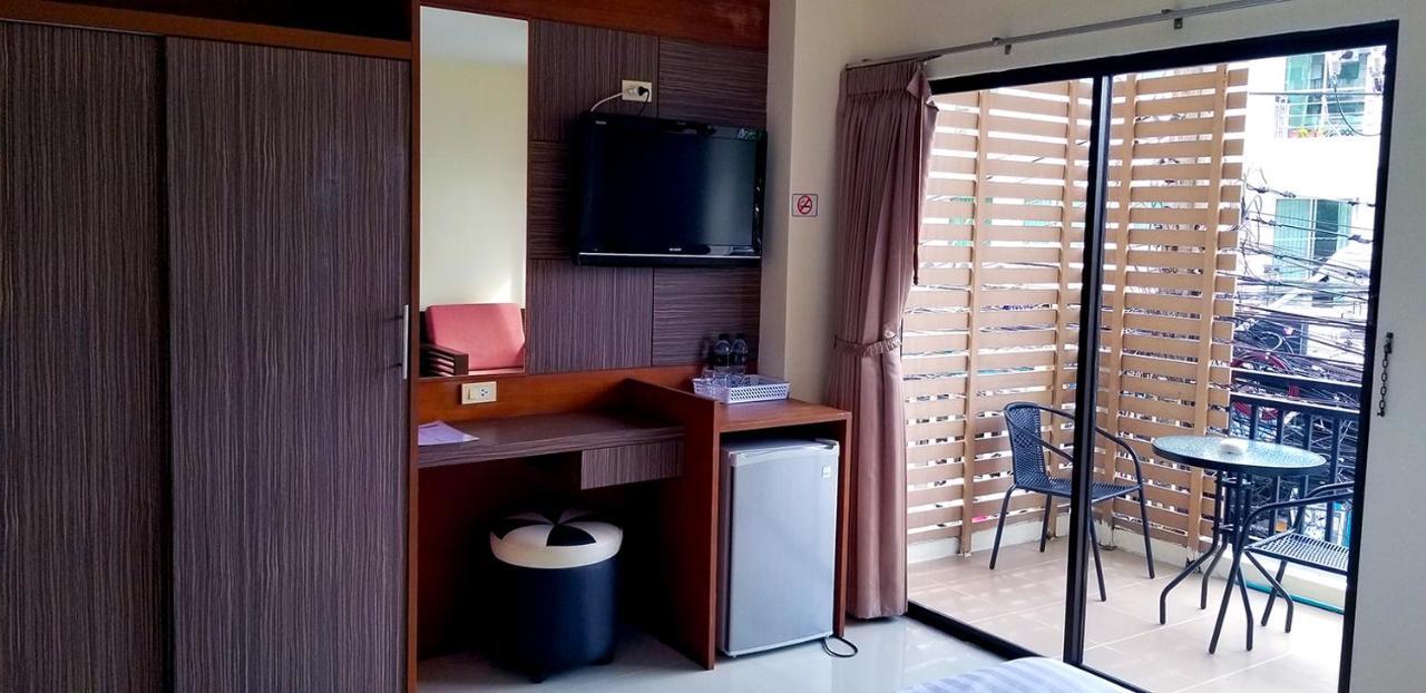 Kanpai Hotel Patong 외부 사진